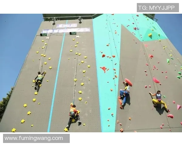 深圳街舞队在攀岩联赛中的拼搏故事与奋斗精神全记录